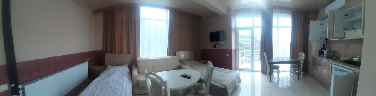 Hotel Giorgi Kvariati Zewnętrze zdjęcie